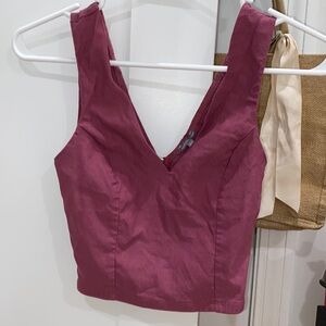 Stretchy fitted crop top